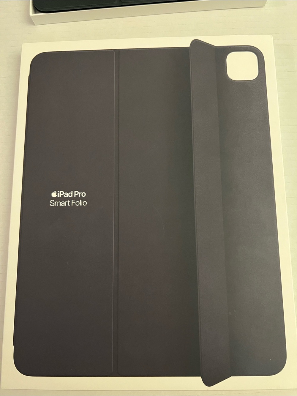 Apple iPad Pro Smart Folio Case 13” - Black NWT